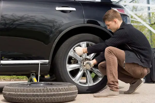 Mount The Spare Tire